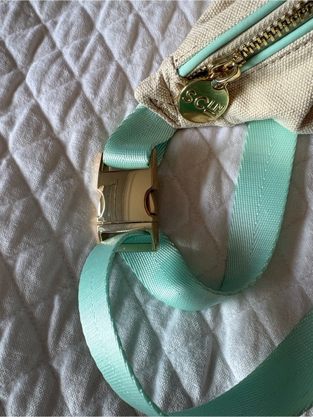 Stoney Clover Lane Cream Canvas Classic Fanny with Mint Trim NWOT - Picture 3 of 6